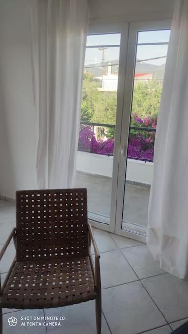 Eva'S House Apartment Kanithos Bagian luar foto