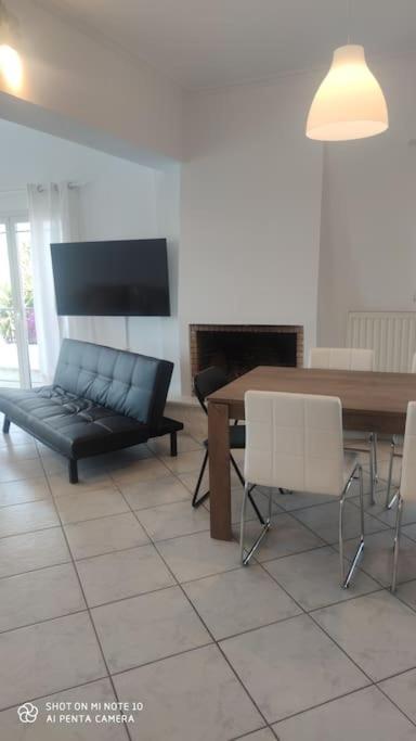 Eva'S House Apartment Kanithos Bagian luar foto