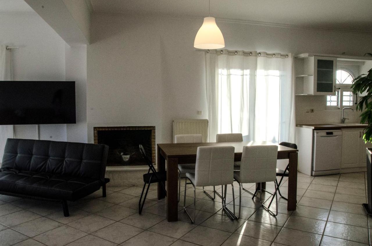 Eva'S House Apartment Kanithos Bagian luar foto