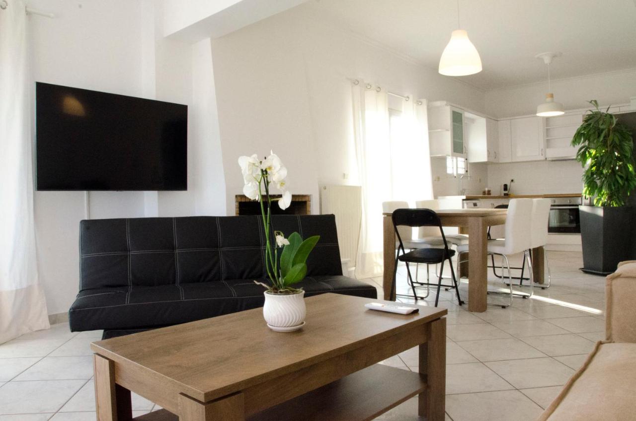 Eva'S House Apartment Kanithos Bagian luar foto