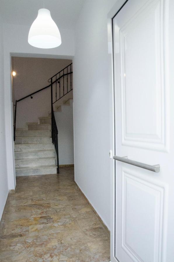 Eva'S House Apartment Kanithos Bagian luar foto